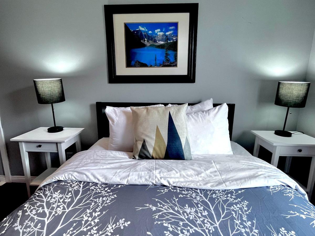 Canadian Rockies Chalets Кенмор Екстер'єр фото
