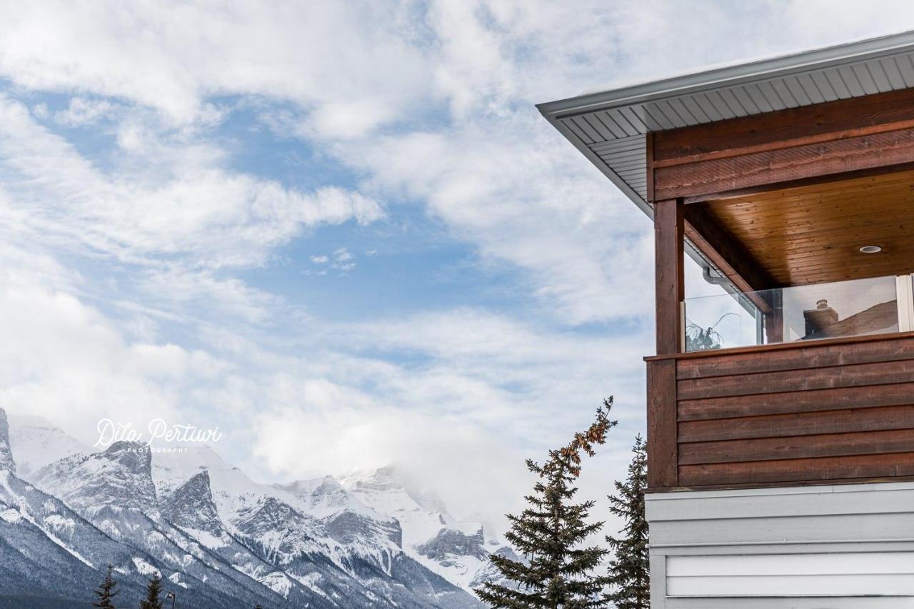 Canadian Rockies Chalets Кенмор Екстер'єр фото