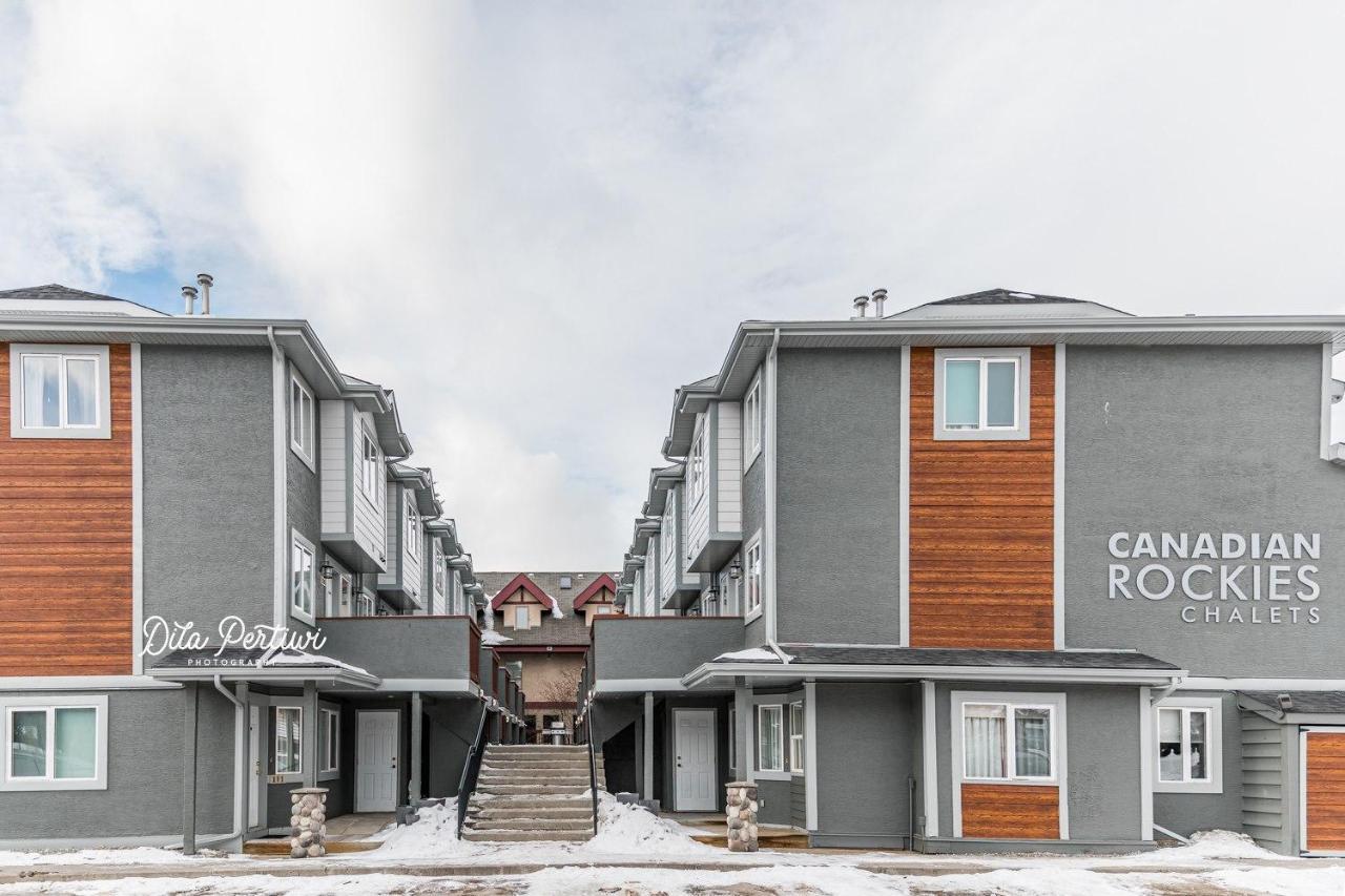 Canadian Rockies Chalets Кенмор Екстер'єр фото